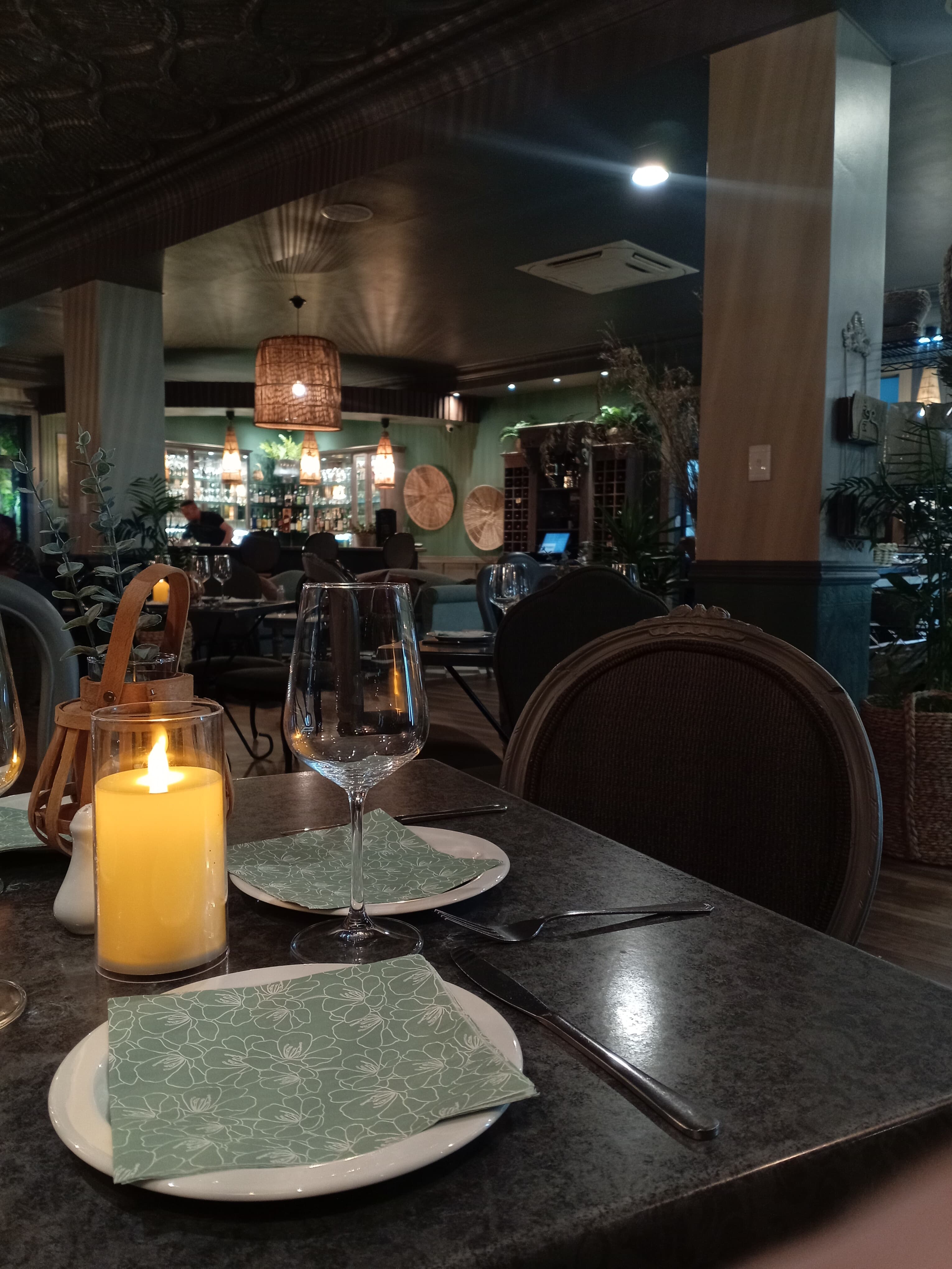 Steam Cafe & Restaurant